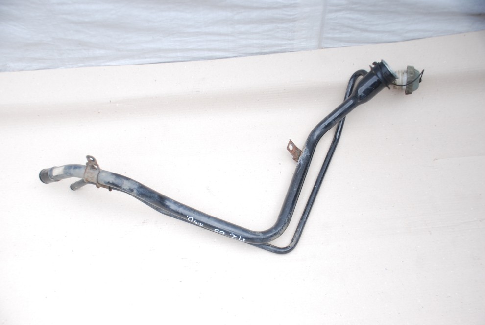 MAZDA 2 08-14 RURA WLEWU PALIWA 1/4
