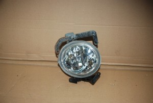 HYUNDAI i10 07-10 HALOGEN PRZEDNI PRAWY