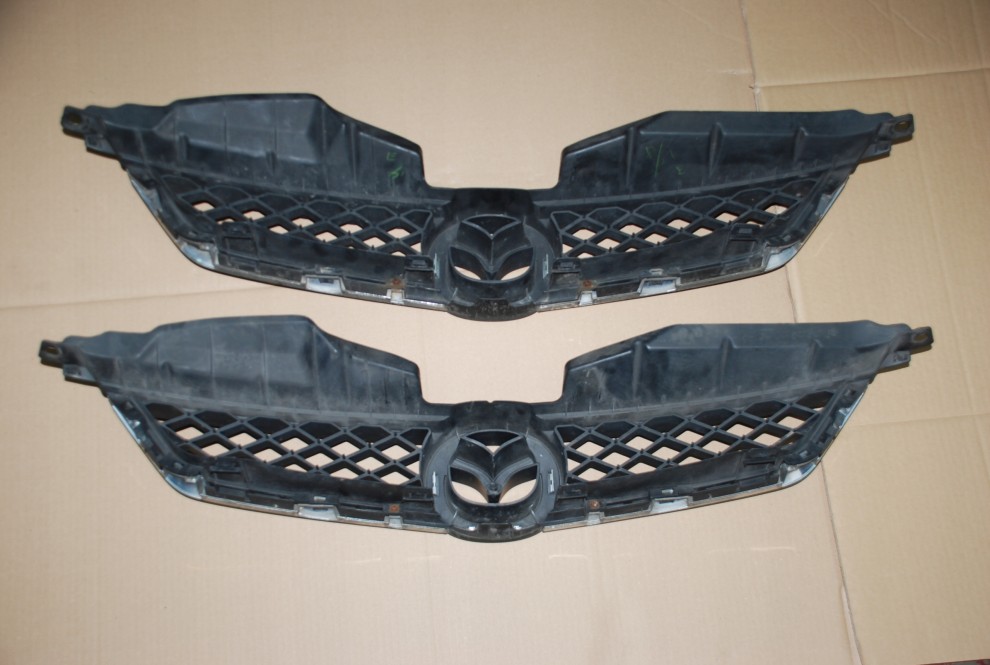 MAZDA 5 05-07 ATRAPA CHŁODNICY GRILL 3/3