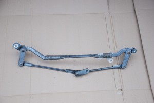 TOYOTA IQ 08-12 MECHANIZM WYCIERACZEK PRZEDNICH 2/2 MINIATURA