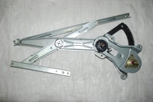 CHEVROLE KALOS 3d 03-07 PODNOŚNIK SZYBY LEWY 2/2 MINIATURA