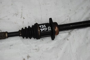 TOYOTA AVENSIS T25 D4D 03-06 PÓŁOŚ PRZEDNIA PRAWA 3/4 MINIATURA