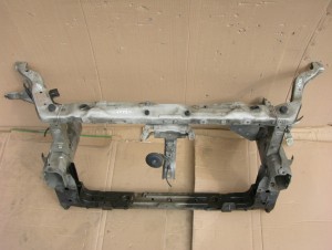 MITSUBISHI GRANDIS 04-11 PAS PRZEDNI WZMOCNIENIE 2/4 MINIATURA