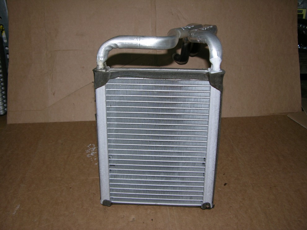 KIA CEED CRDI 06- NAGRZEWNICA RADIATOR 1/4