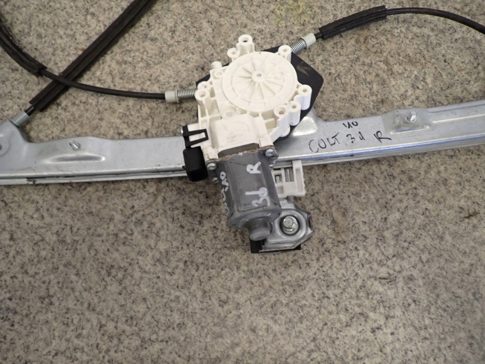 MITSUBISHI COLT 3d 09- PODNOŚNIK PRAWY 2 PIN 2/4