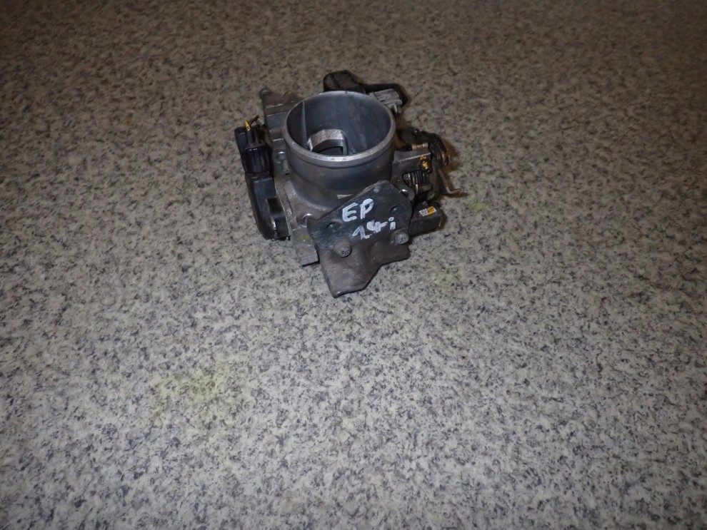 HONDA CIVIC VII 01- 1.4I PRZEPUSTNICA POWIETRZA 4/9