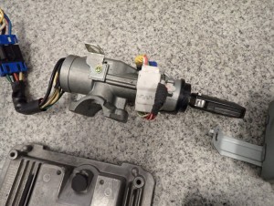 KIA CEED 1.6 CRDI 06- ZESTAW STARTOWY KOMPUTER STACYJKA 5/7 MINIATURA