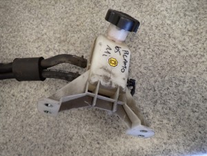 KIA PICANTO 04- POMPA HAMULCOWA ZBIORNICZEK PŁYNU 2/7 MINIATURA