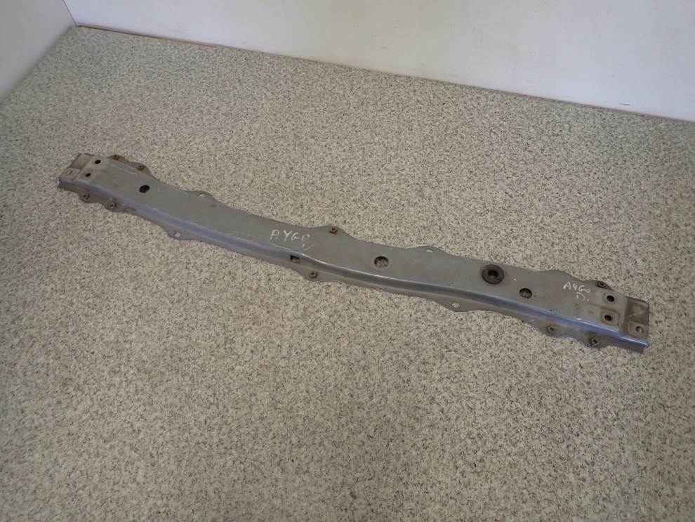TOYOTA AYGO 05-12 BELKA DOLNA PASA PRZEDNIEGO 2/8