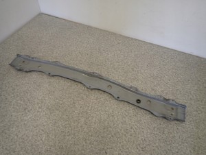 TOYOTA AYGO 05-12 BELKA DOLNA PASA PRZEDNIEGO 5/8 MINIATURA