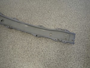 TOYOTA AYGO 05-12 BELKA DOLNA PASA PRZEDNIEGO 6/8 MINIATURA