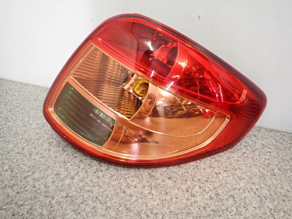 SUZUKI SX4 FIAT SEDICI 06-13 LAMPA TYLNA PRAWA 2/5