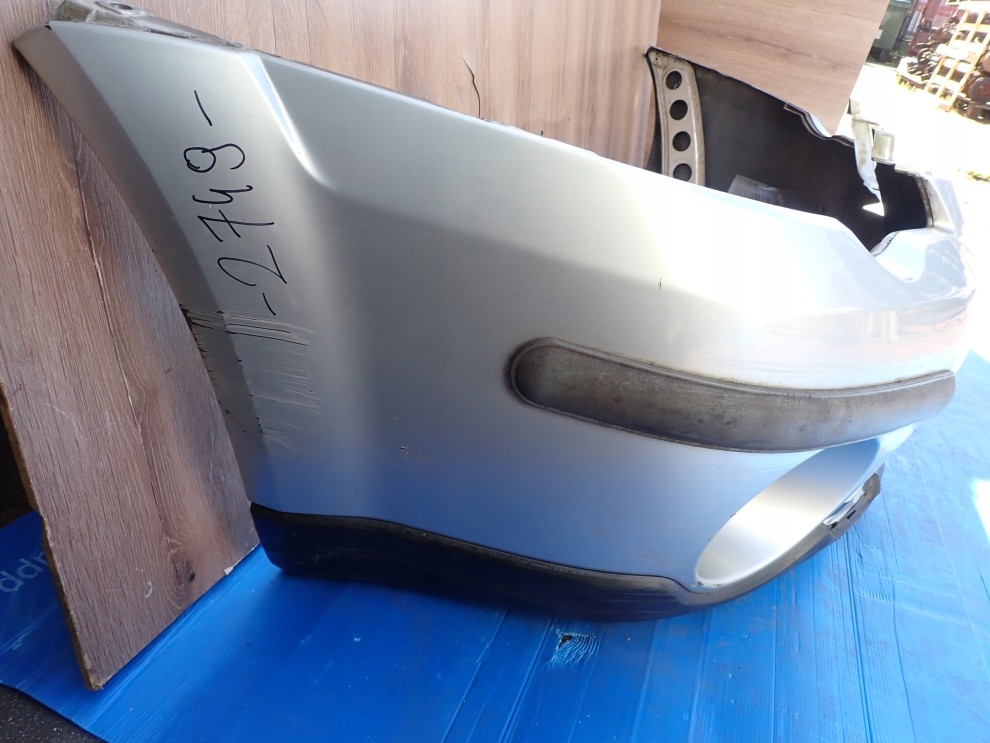 SUBARU LEGACY OUTBACK 03-06 ZDERZAK PRZEDNI 39D 4/15