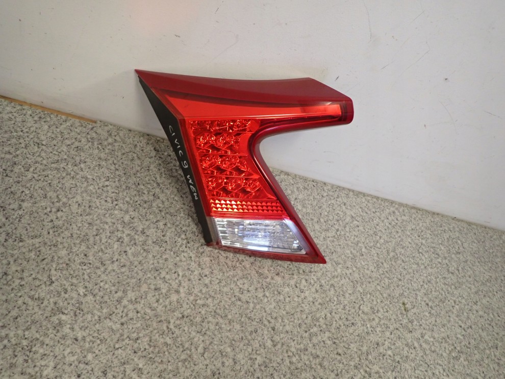 HONDA CIVIC 9 IX HB 12- LAMPA TYLNA LEWA W KLAPIE 2/12