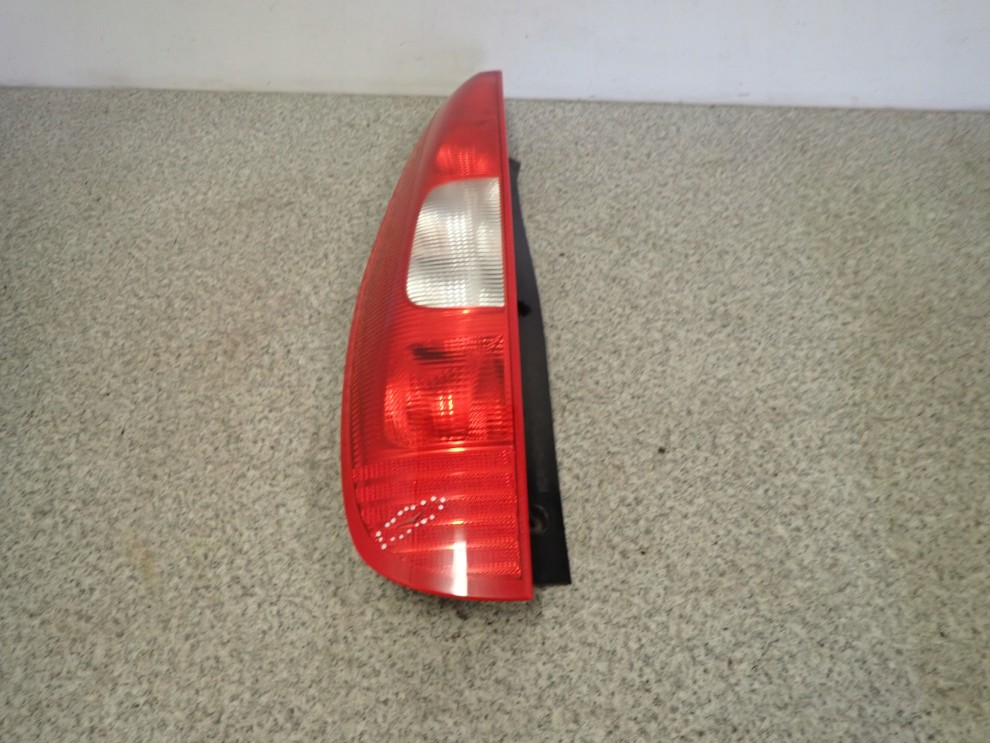 MITSUBISHI COLT CZ3 5d 04-08 LAMPA TYLNA LEWA 1/9