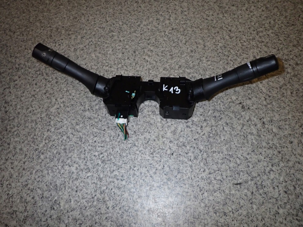 NISSAN MICRA K13 10- PRZEŁĄCZNIK POD KIEROWNICĘ 2/8