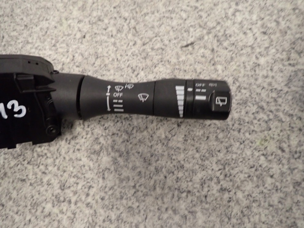 NISSAN MICRA K13 10- PRZEŁĄCZNIK POD KIEROWNICĘ 4/8