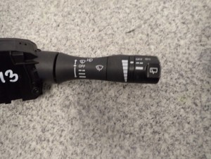 NISSAN MICRA K13 10- PRZEŁĄCZNIK POD KIEROWNICĘ 4/8 MINIATURA