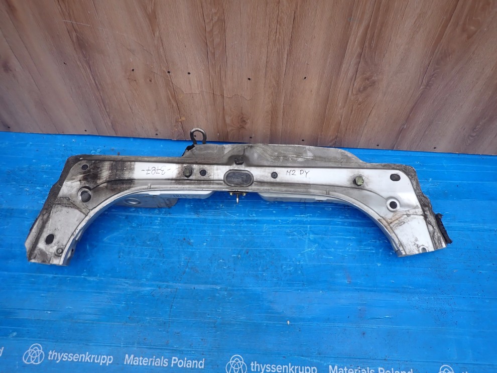 MAZDA 2 II DY 02- PAS TYLNY 5/6