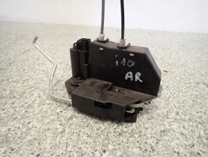 HYUNDAI i10 07-13 ZAMEK DRZWI TYLNY PRAWY 3/4 MINIATURA