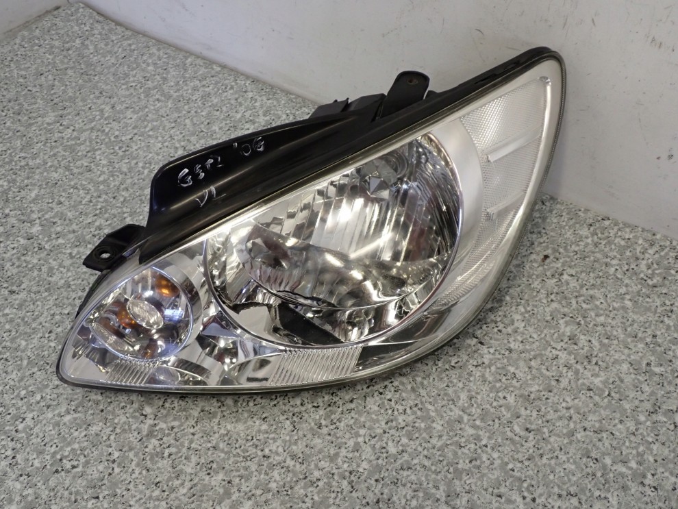 HYUNDAI GETZ 06 - 10 LAMPA PRZEDNIA LEWA REFLEKTOR EUROPA 1/9