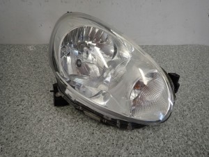 NISSAN MICRA K13 10- REFLEKTOR PRAWY LAMPA PRZEDNIA