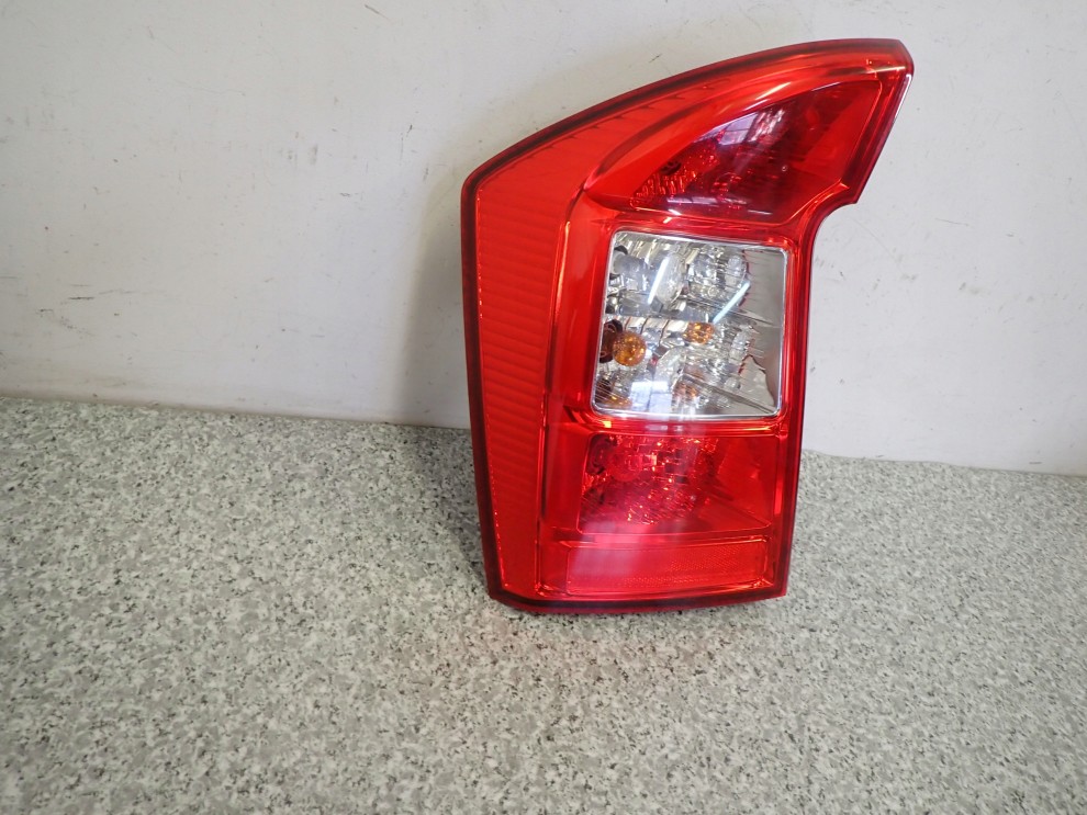 KIA CARENS III 06- LAMPA TYLNA LEWA EUROPA 3/15