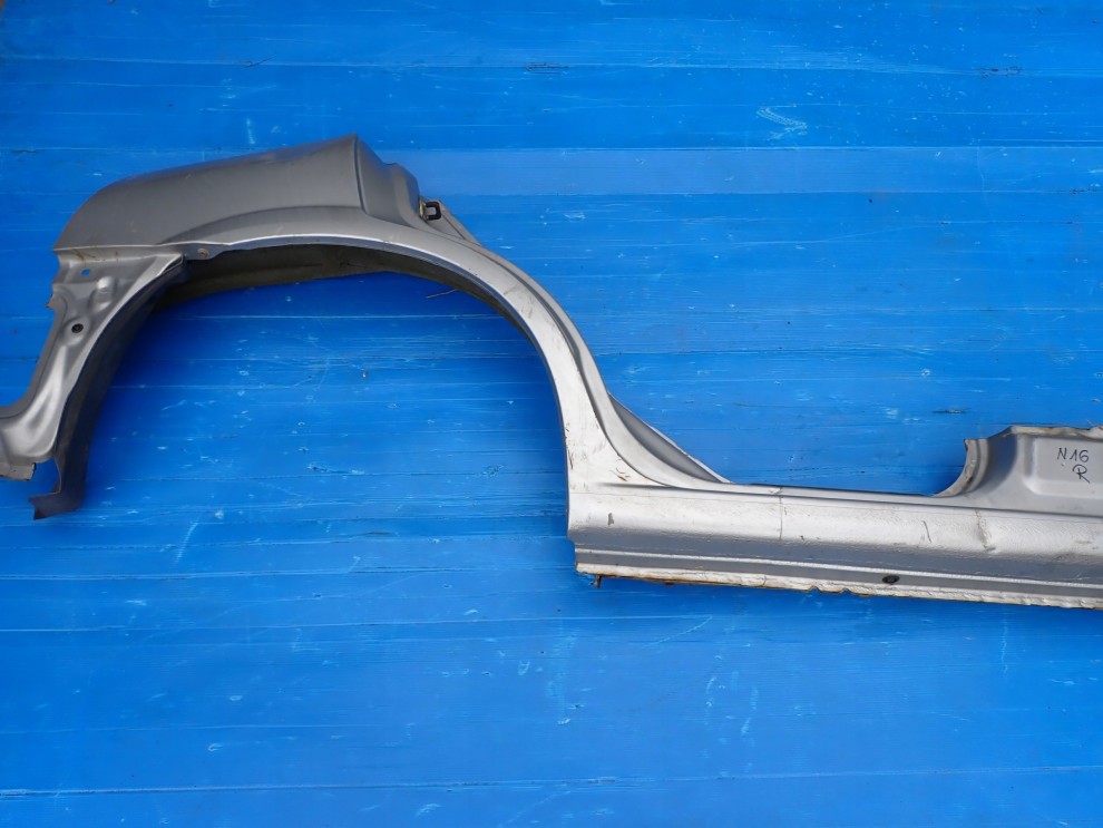 NISSAN ALMERA N16 00-06 PRÓG PRAWY 2/12