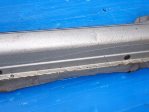 NISSAN ALMERA N16 00-06 PRÓG PRAWY 7/12 MINIATURA