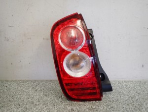 NISSAN MICRA K12 LIFT 06-10 LAMPA TYLNA LEWA TYŁ