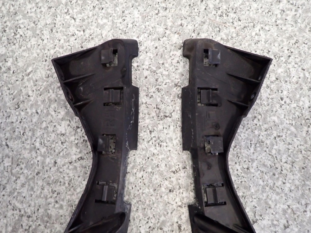 HYUNDAI SONATA V 05-09 ŚLIZG ZDERZAKA PRZEDNI LEWY LUB PRAWY 3/8