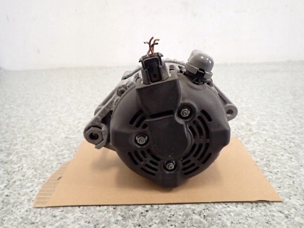 TOYOTA COROLLA E12 1.4 D4D 02- ALTERNATOR 3/5