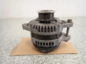 TOYOTA COROLLA E12 1.4 D4D 02- ALTERNATOR 4/5 MINIATURA