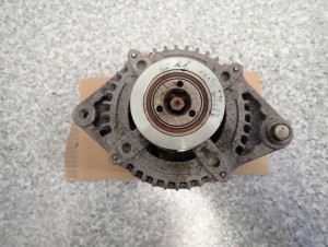 TOYOTA COROLLA E12 1.4 D4D 02- ALTERNATOR 5/5 MINIATURA