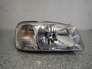 HYUNDAI ACCENT 00-03 LAMPA PRZEDNIA REFLEKTOR PRAWA EUROPA