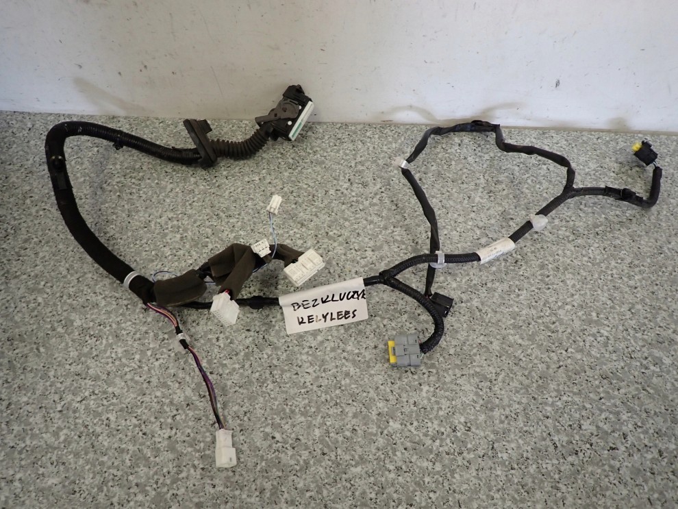 NISSAN PULSAR 14-18 WIĄZKA ELEKTRYCZNA DRZWI PRZÓD LEWY EUROPA 3/4