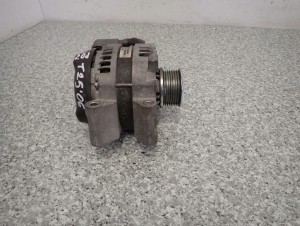 TOYOTA AVENSIS T25 2.0 D4D ALTERNATOR 2/4 MINIATURA