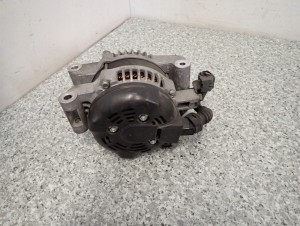 TOYOTA AVENSIS T25 2.0 D4D ALTERNATOR 4/4 MINIATURA
