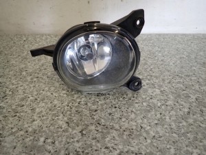 TOYOTA COROLLA E12 HB 04- HALOGEN PRZEDNI PRAWY