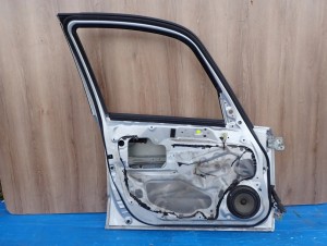 FIAT SEDICI 06-12 DRZWI PRZEDNIE LEWE ZCC 10/12 MINIATURA