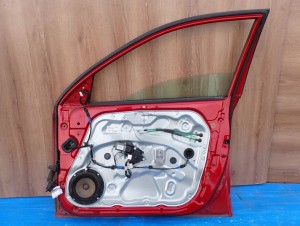 HYUNDAI I30 HATCHBACK 07-12 DRZWI PRZEDNIE PRAWE HAT 6/8 MINIATURA