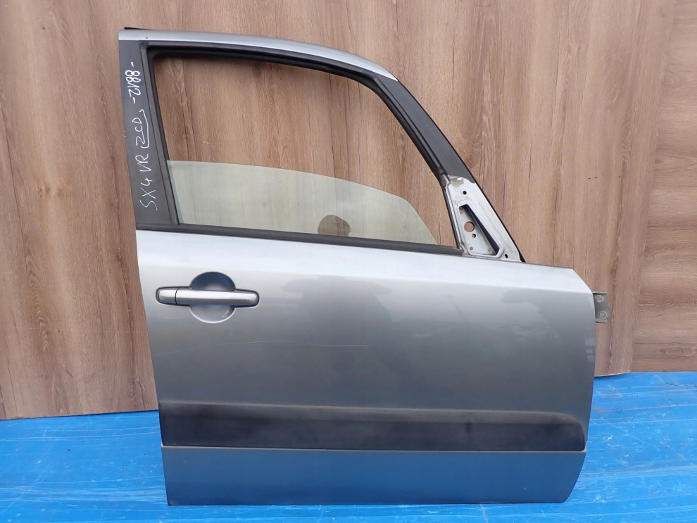 SUZUKI SX4 06-12 DRZWI PRZEDNIE PRAWE ZCD 1/14