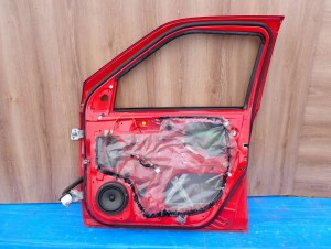SUZUKI SWIFT 5d MK6 04-09 DRZWI PRZEDNIE PRAWE ZCF 6/8 MINIATURA
