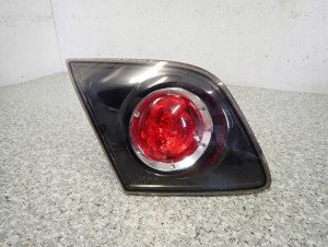 MAZDA3 MAZDA 3 BK LIFT HB 06-08 LAMPA TYLNA LEWA W KLAPE