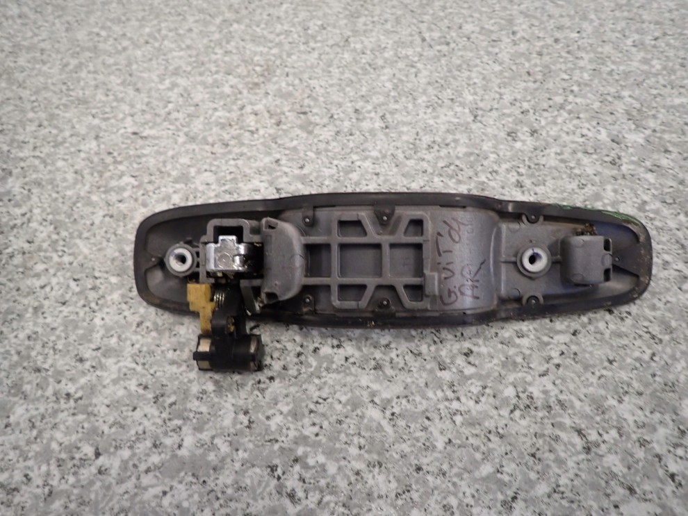 SUZUKI GRAND VITARA I 99-05 KLAMKA TYLNA PRAWA 4/5