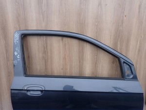 HYUNDAI GETZ 02-10 3d DRZWI PRAWE 2M 8/10 MINIATURA