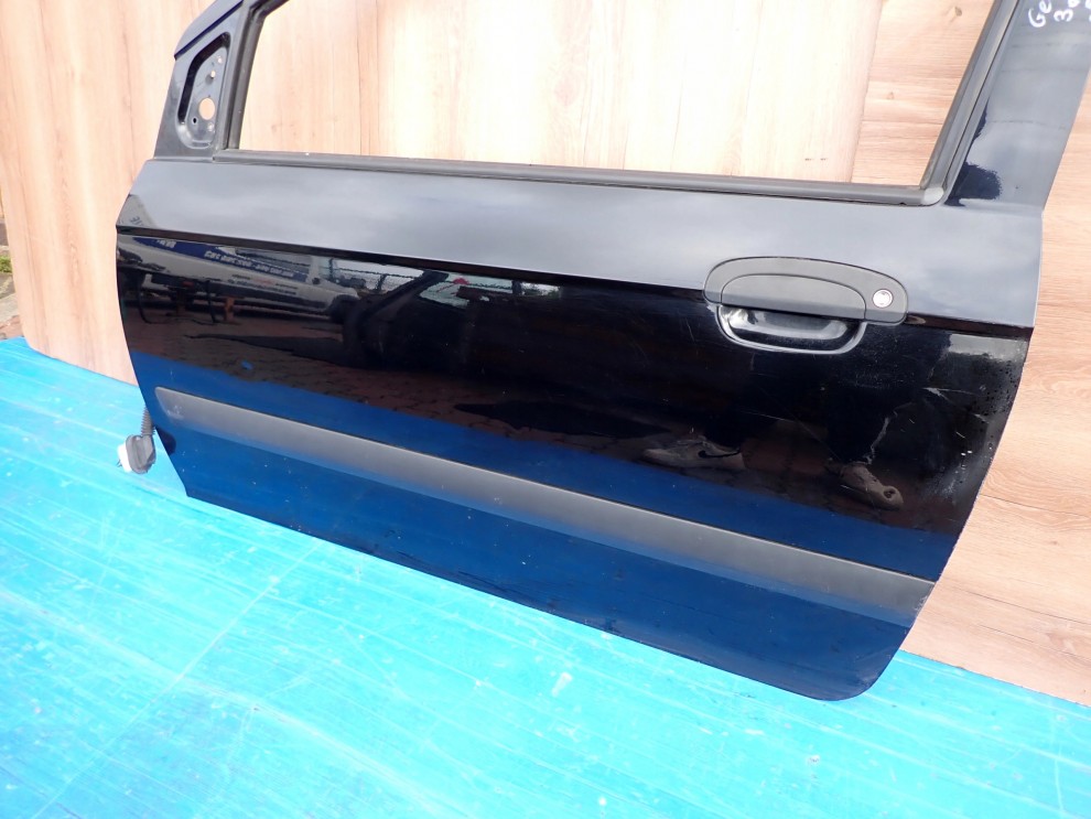 HYUNDAI GETZ 02-10 3d DRZWI LEWE EB 4/14