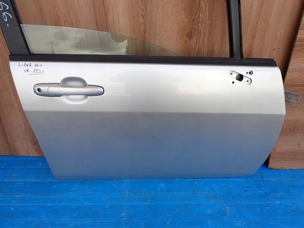 SUZUKI LIANA 02-07 DRZWI PRZEDNIE PRAWE Z2S 2/10