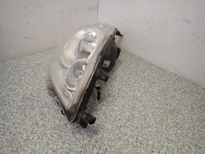 NISSAN NOTE E11 09- LAMPA PRZEDNIA PRAWA REFLEKTOR EUROPA 3/6 MINIATURA