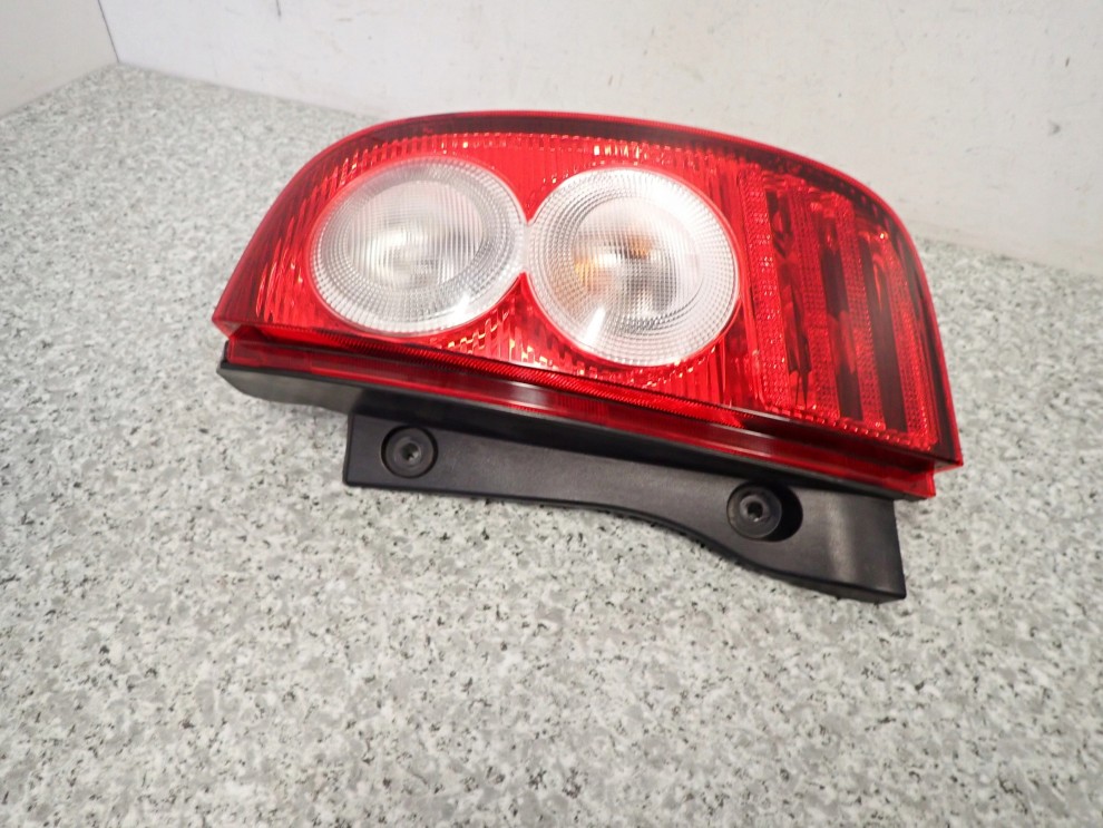 NISSAN MICRA K12 LIFT 06-10 LAMPA TYLNA LEWA TYŁ 4/7